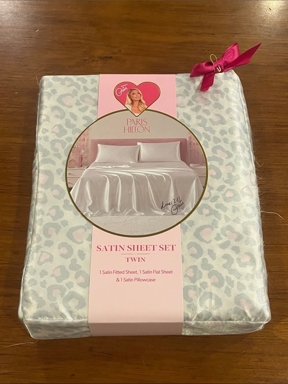 Paris Hilton Satin Sheet Set Twin new Flat, Fitted and 1 Pillowcase Leopard